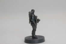 Load image into Gallery viewer, Colonial Commando&#39;s 34mm Scale (SciFi) (Raven X)
